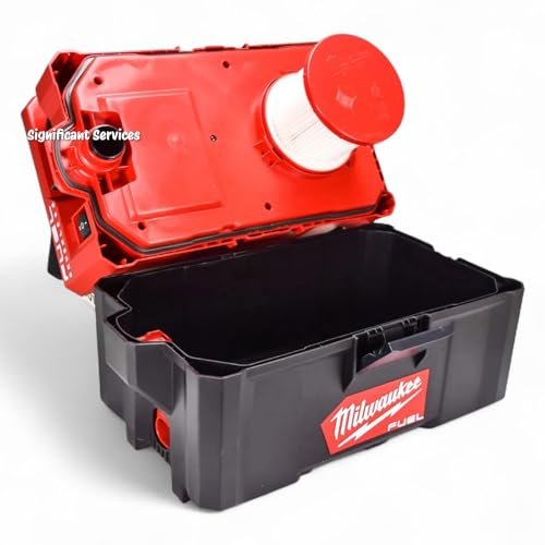 Milwaukee M18 Fuel compact stick vacuum